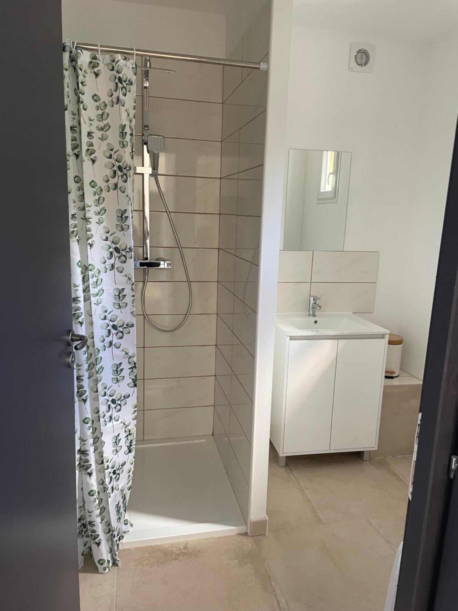 Les Chalets Du Mancel : Chalet Lulu - Bouleries Jump - 24H Du Mans Yvré-lʼÉvêque Extérieur photo