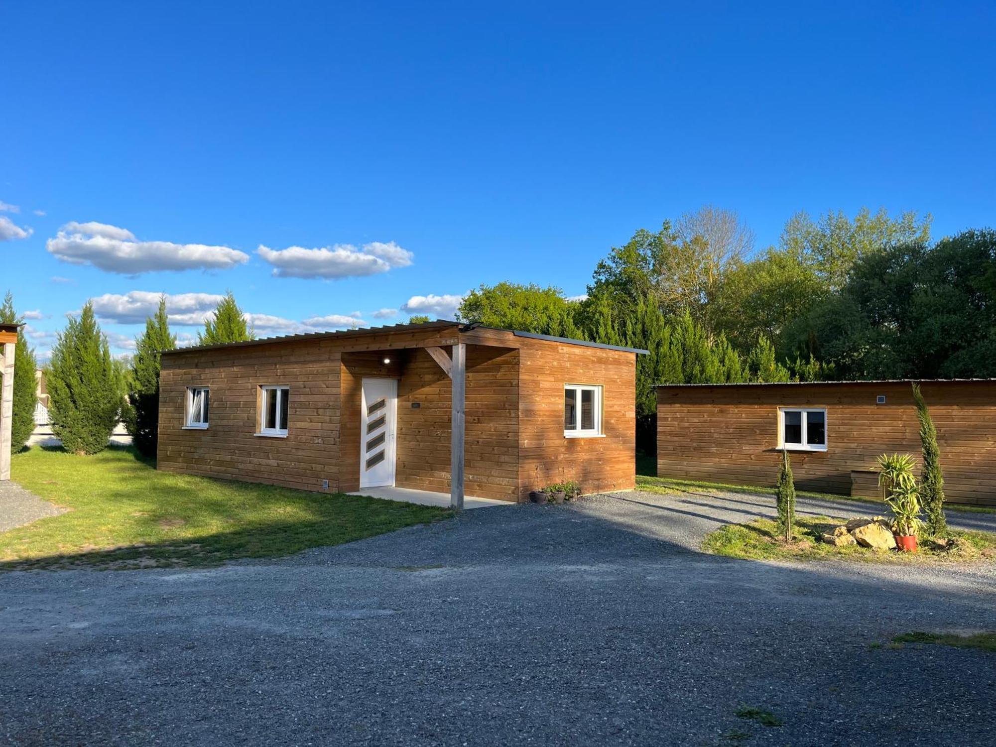 Les Chalets Du Mancel : Chalet Lulu - Bouleries Jump - 24H Du Mans Yvré-lʼÉvêque Extérieur photo